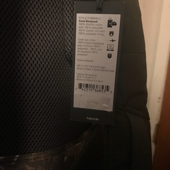 Tumi cove back pack leaf camo - Picture 3 of 6